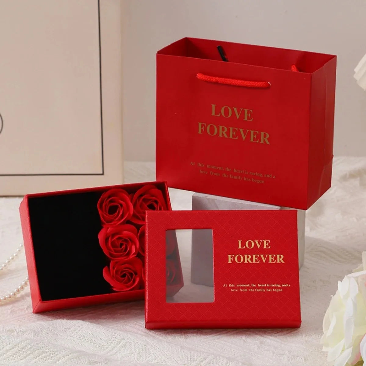 Romantic Gift Packaging Box with Bag Flower Valentine's Day Rose Gift Box for Ring Pendant Jewelry Present Window Opening Design
